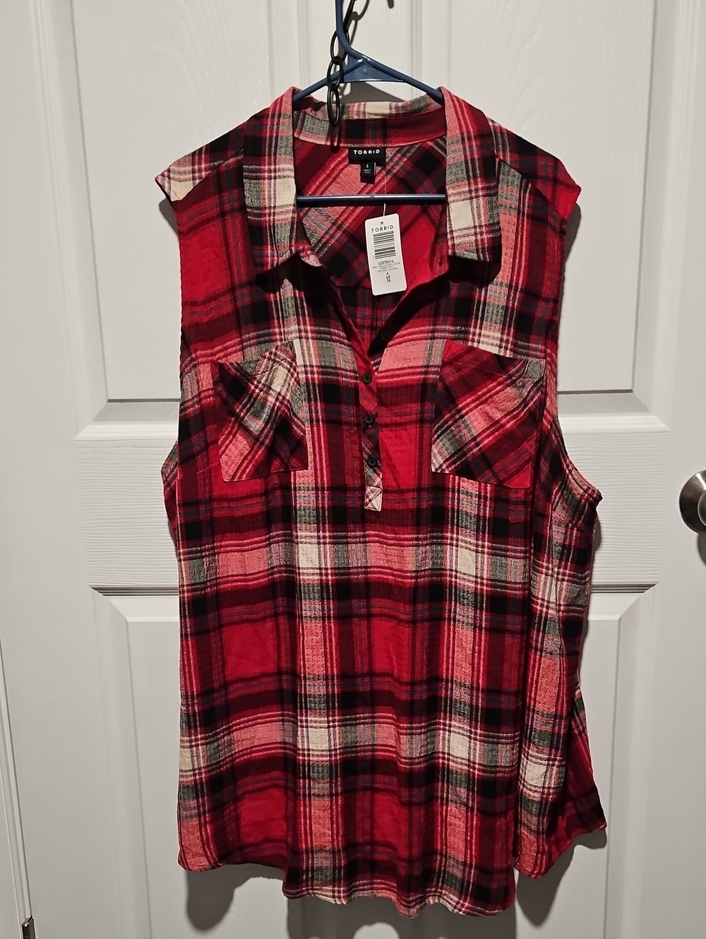 torrid Red Black Cream Plaid Sleeveless Button-Front Tunic